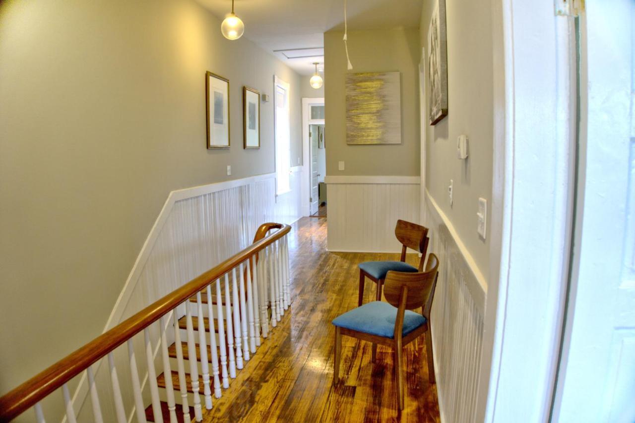2 Bedroom Newly Renovated Townhome In Historic Savannah Exteriör bild