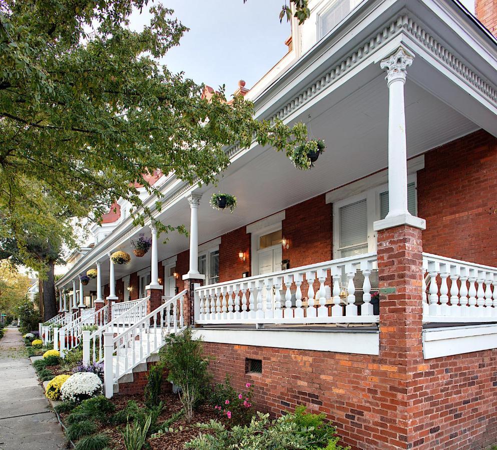 2 Bedroom Newly Renovated Townhome In Historic Savannah Exteriör bild